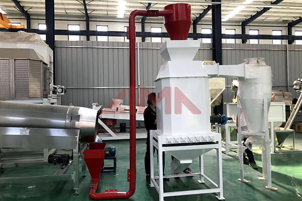 Hot-Sale Floating Fish Feed Machine and Fish Feed 